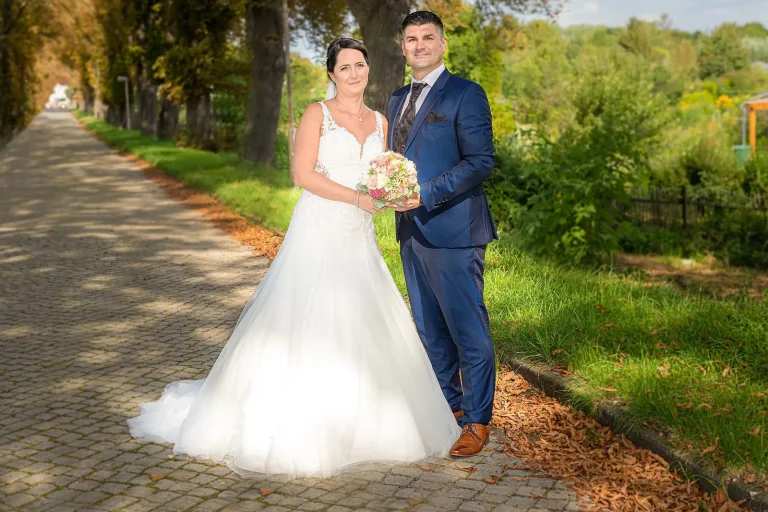 Brautpaar im herbstlichen Park, Hochzeitsfotograf Sömmerda